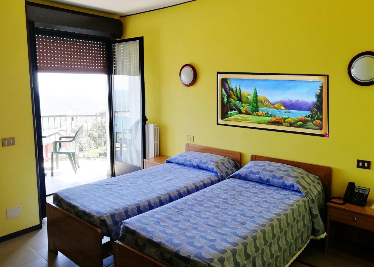 Residence Villa Margherita B&B Nebbiuno Ngoại thất bức ảnh