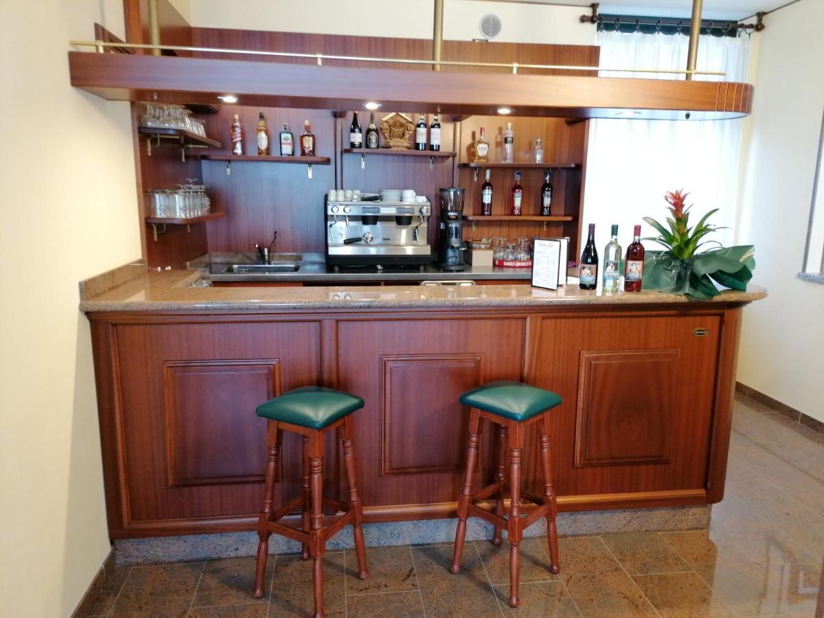Residence Villa Margherita B&B Nebbiuno Ngoại thất bức ảnh